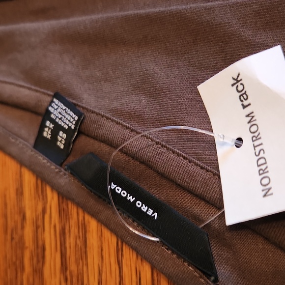 NWT, Vero Moda,  Women's dress,  Size XS. - Picture 5 of 8